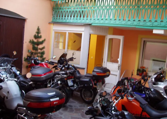 Garni Paleta Hotel 3*