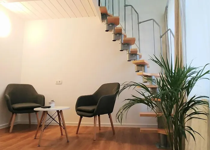 Garni Paleta فندق 3*